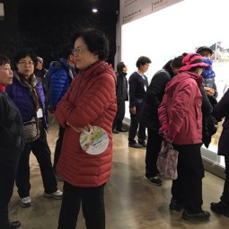 파독전시관2.jpg src=